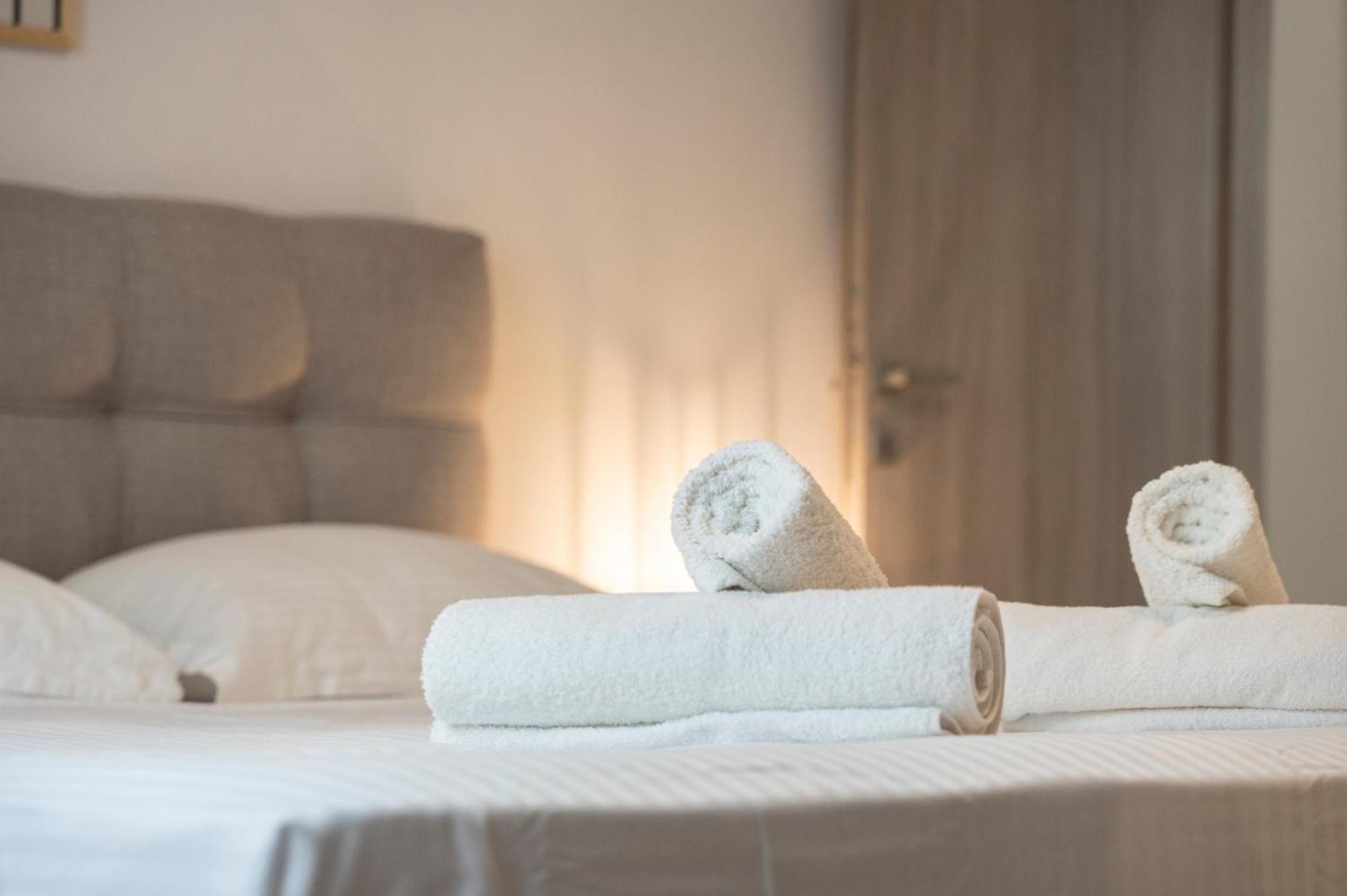 Spacious & Luxe 3Br Downtown 1Min To Beach İstanköy Dış mekan fotoğraf